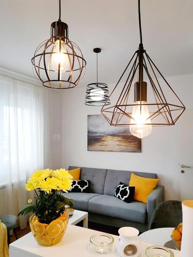 Apartman Mia Σρέμσκα Μιτρόβιτσα Εξωτερικό φωτογραφία